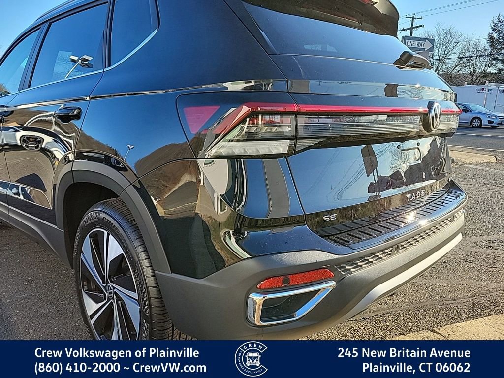 New 2026 Volkswagen Taos SE image 27