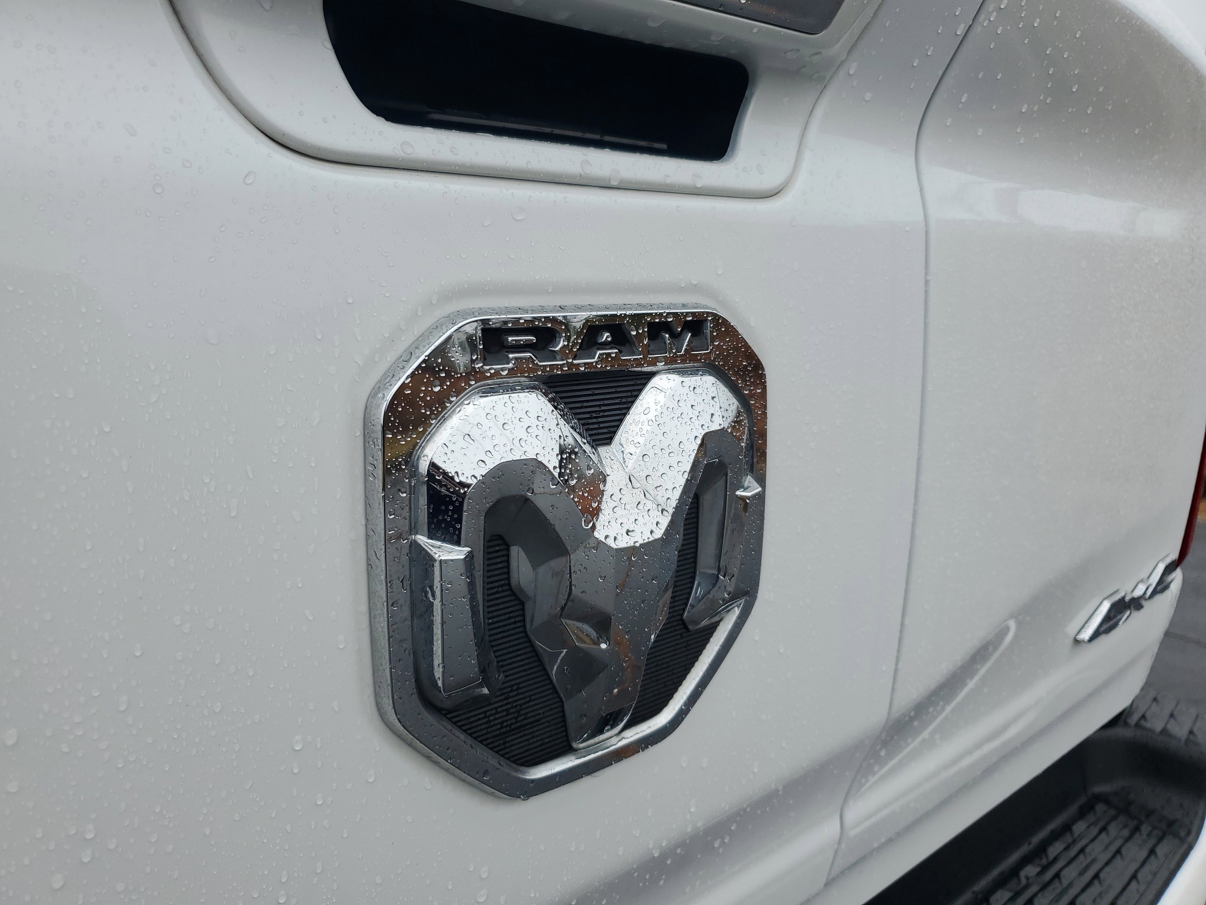 Used 2021 RAM 1500 Limited image 6