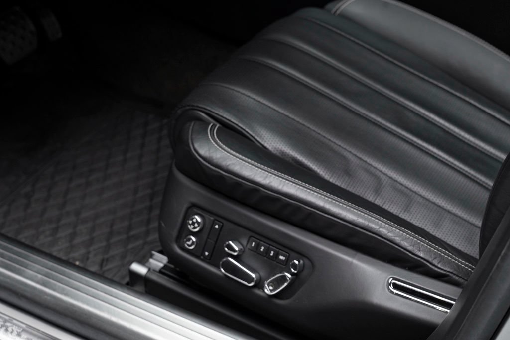 Used 2014 Bentley Flying Spur W12 AWD/4WD image 14