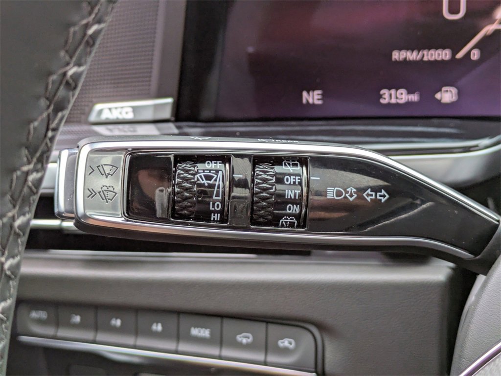 Used 2025 Cadillac Escalade Sport w/ Touring Package image 29