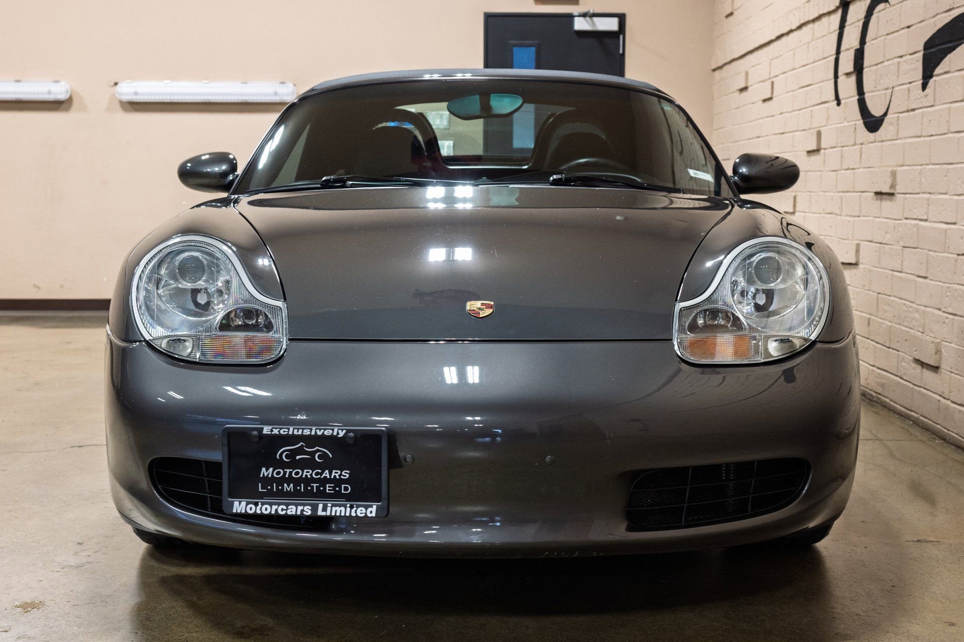 Used 2001 Porsche Boxster image 13
