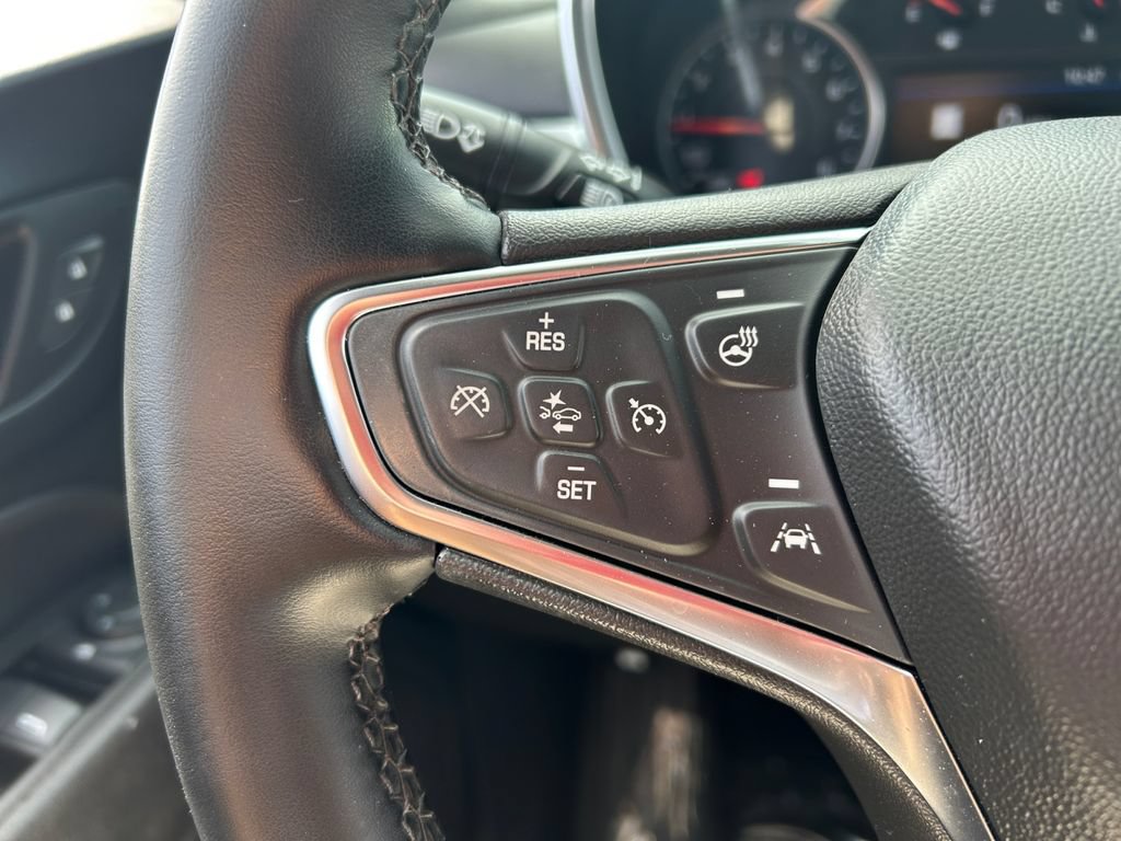 Used 2024 Chevrolet Equinox LT FWD image 24