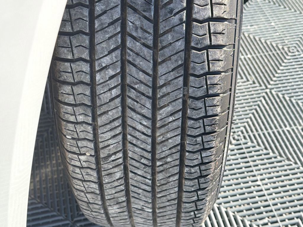 Used 2025 MAZDA CX-5 AWD 2.5 S w/ Preferred Package image 23