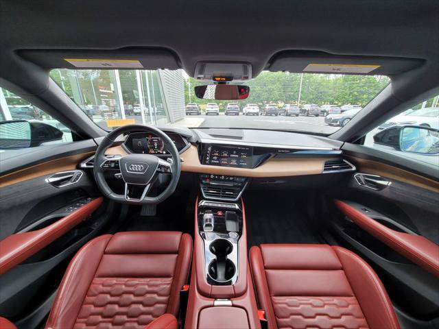 Certified 2024 Audi e-tron GT Premium Plus w/ Executive Package AWD/4WD image 24