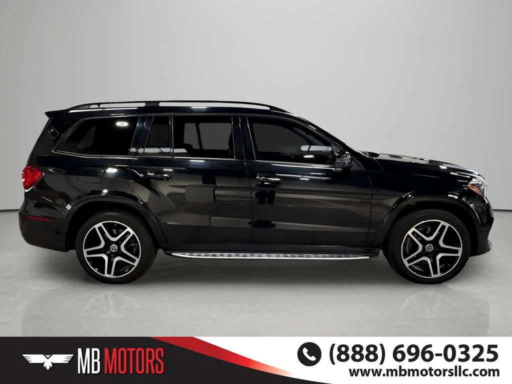 Used 2018 Mercedes-Benz GLS 550 4MATIC image 4