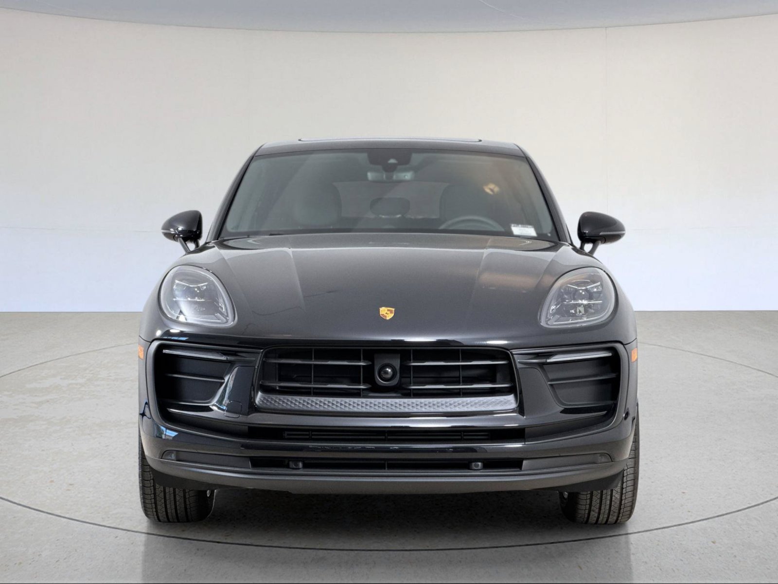 New 2026 Porsche Macan AWD/4WD image 11