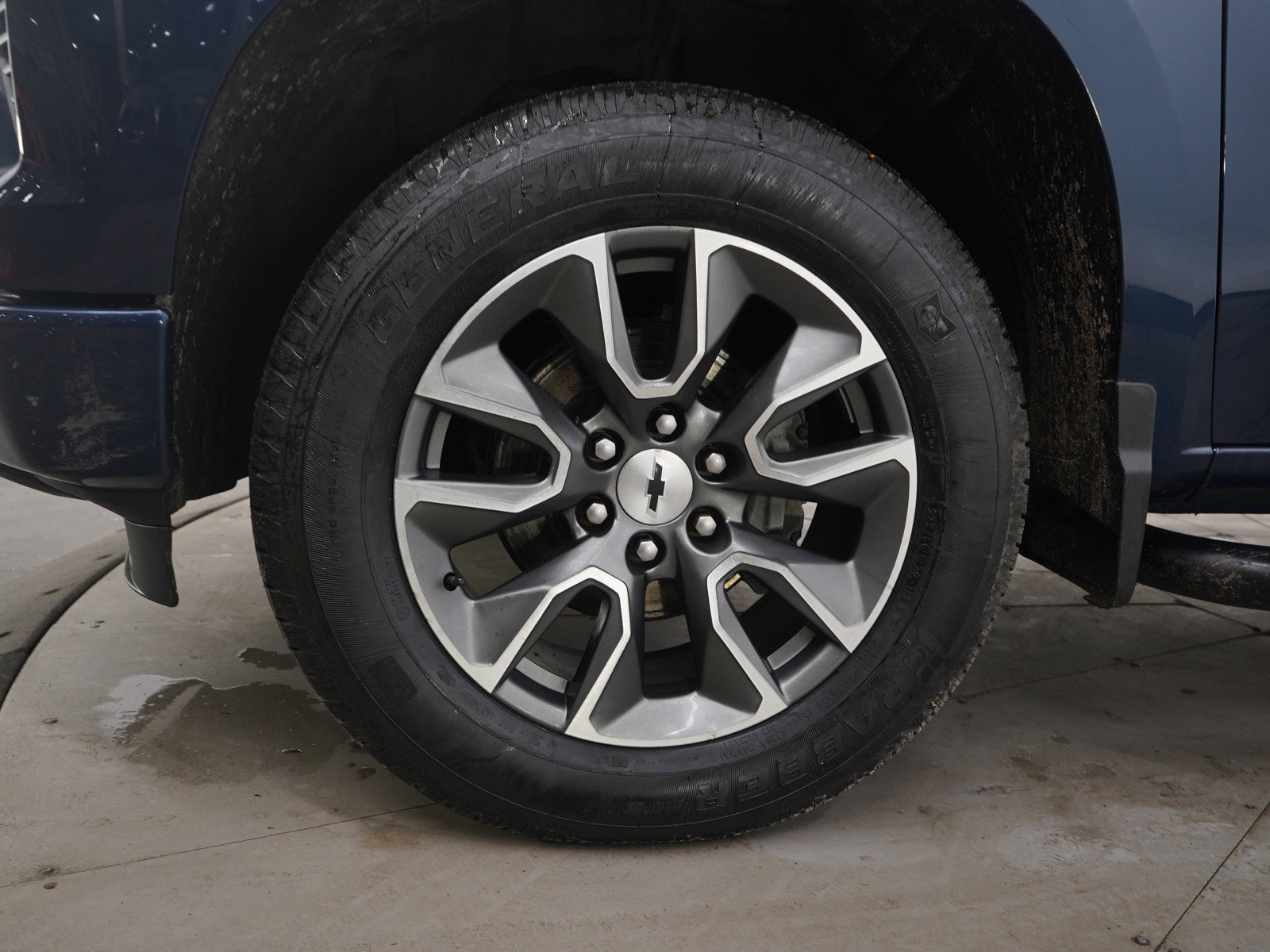 Used 2023 Chevrolet Silverado 1500 RST image 24