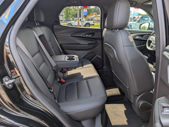 Used 2023 Chevrolet TrailBlazer ACTIV w/ Sun and Liftgate Package AWD/4WD image 17