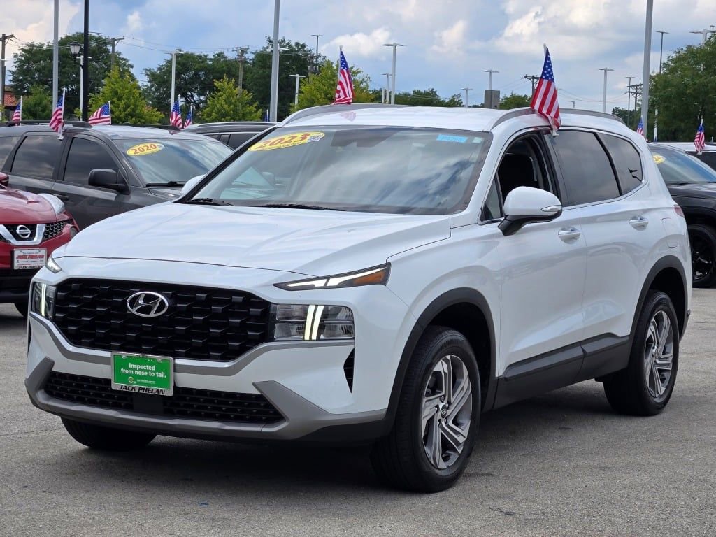 Used 2023 Hyundai Santa Fe SEL image 3