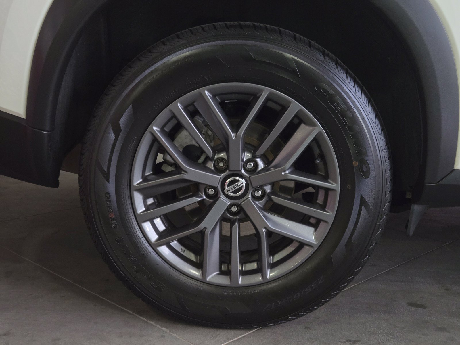 Used 2021 Nissan Rogue S FWD image 7