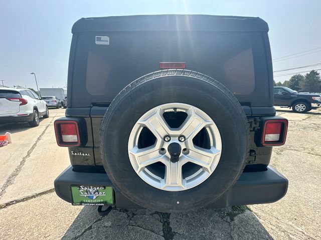 Used 2022 Jeep Wrangler Unlimited Sport AWD/4WD image 33