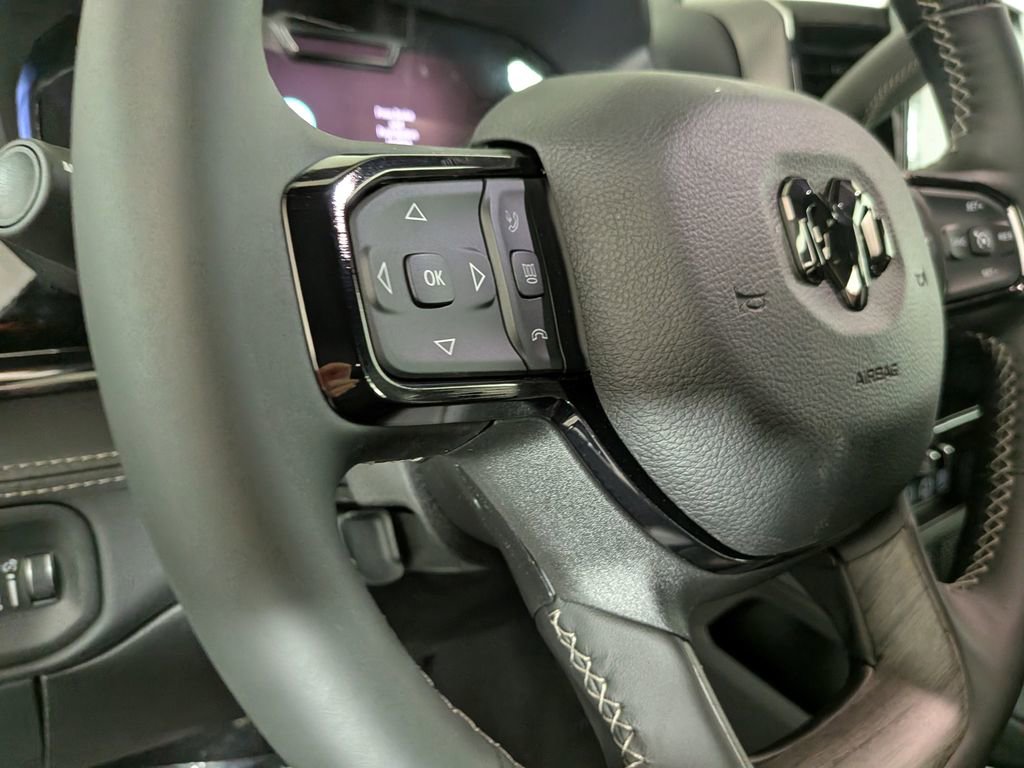 New 2026 RAM 2500 Limited AWD/4WD image 19