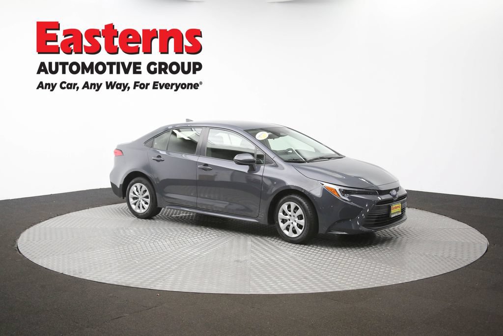 Used 2023 Toyota Corolla LE FWD image 46