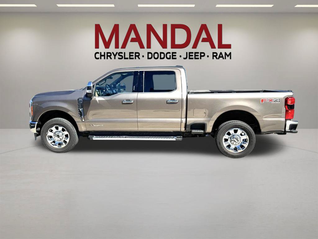 Used 2023 Ford F250 Lariat w/ Chrome Package AWD/4WD image 8