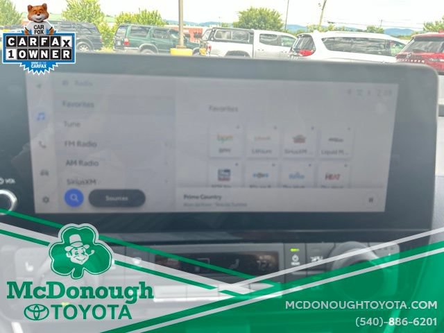 Used 2025 Toyota Grand Highlander FWD image 2