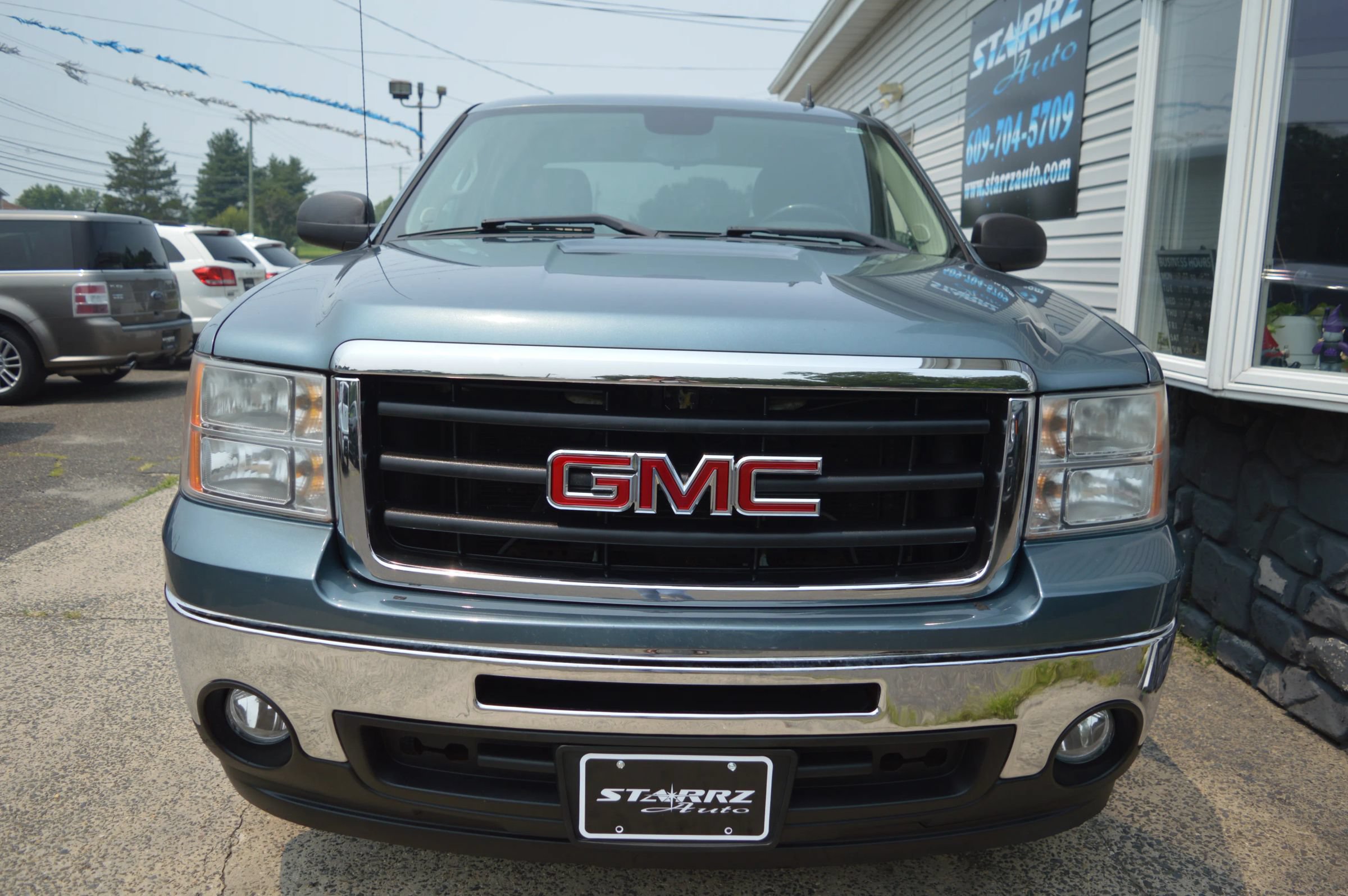 Used 2011 GMC Sierra 1500 SLE w/ Power Tech Package RWD image 17