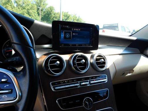 Used 2019 Mercedes-Benz C 300 Sedan image 20