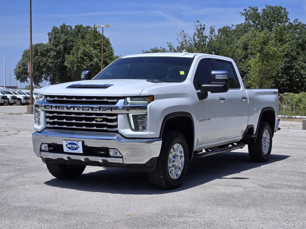 Used 2021 Chevrolet Silverado 2500 LTZ AWD/4WD image 3