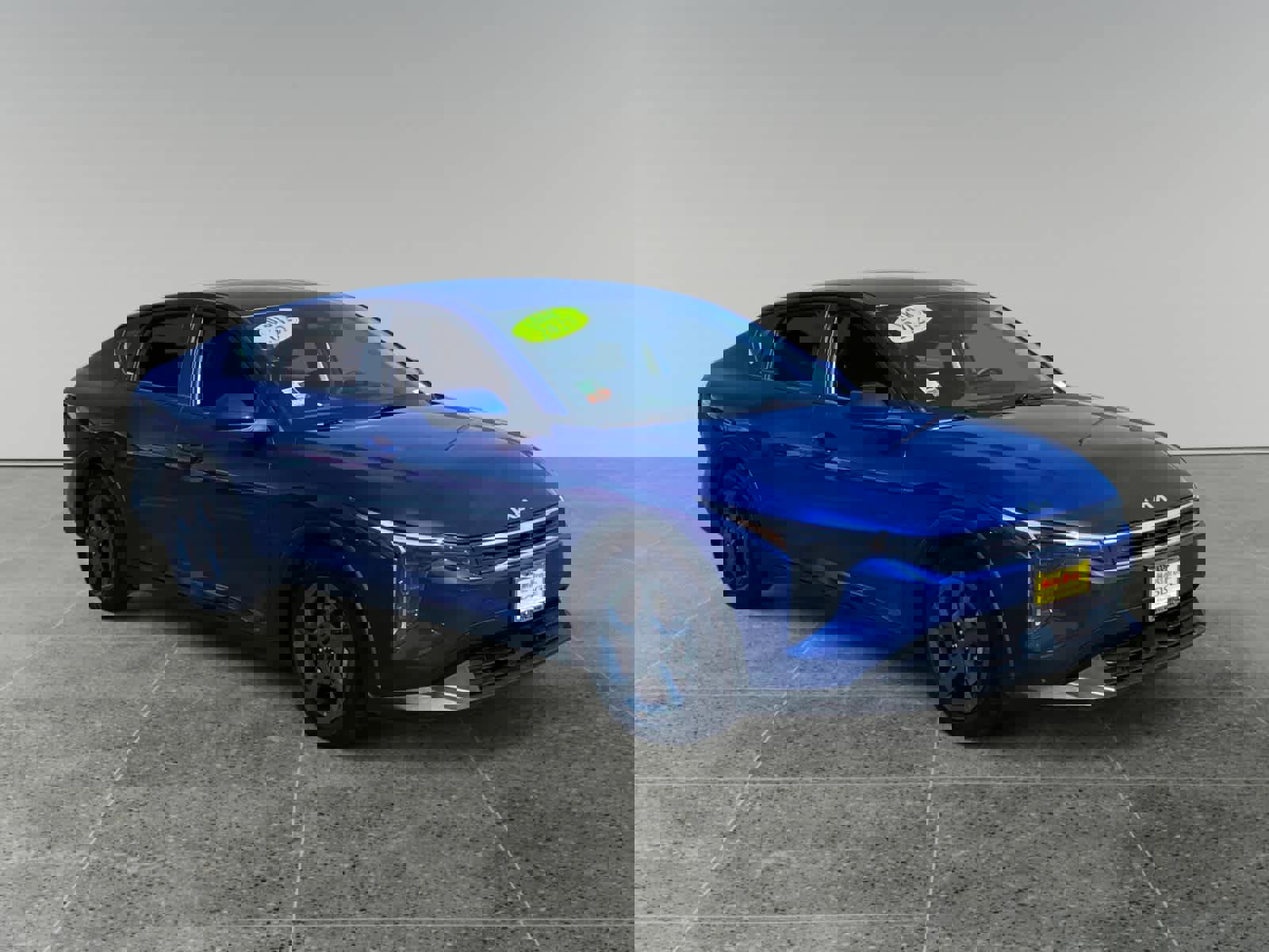 Used 2025 Kia K4 LXS image 7