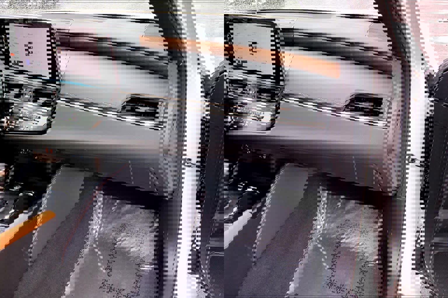 Certified 2025 Lexus ES 350 w/ Premium Package image 19