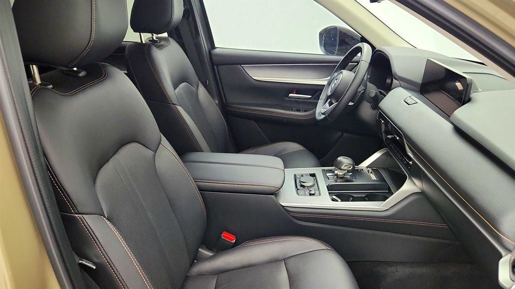 Used 2025 MAZDA CX-70 Plug-In Hybrid w/ Premium Pkg AWD/4WD image 23