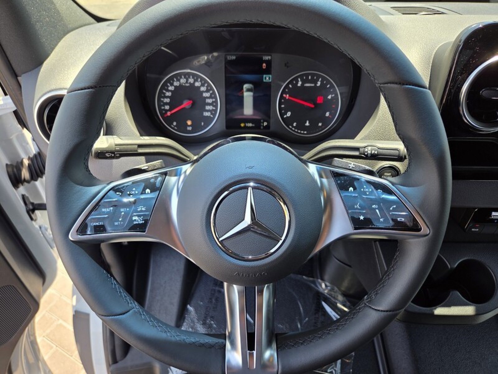 New 2026 Mercedes-Benz Sprinter 2500 image 24