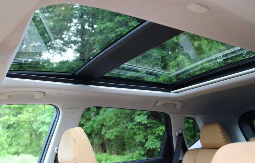 Certified 2022 Nissan Rogue Platinum w/ Head-Up Display Package image 45