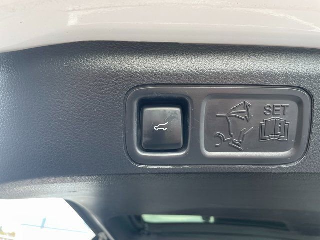 Certified 2023 Ford Expedition Max Limited image 21