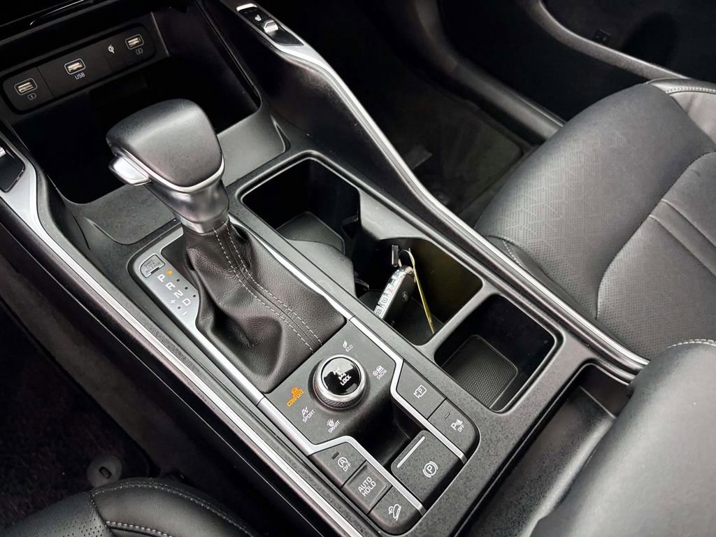 Used 2021 Kia Sorento EX w/ EX AWD X-Line Package image 24