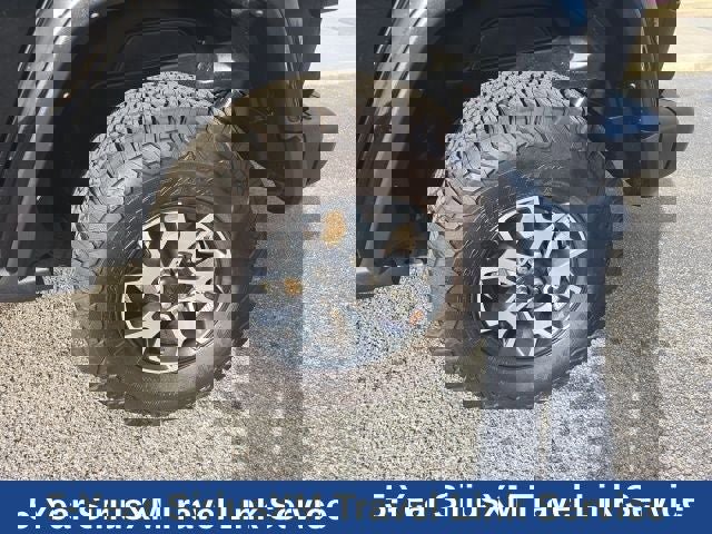 Used 2021 Jeep Wrangler Unlimited Rubicon w/ Dual Top Group image 43