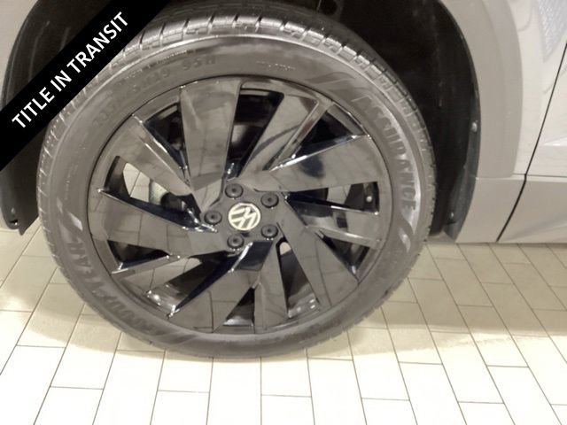 Certified 2024 Volkswagen Taos SEL AWD/4WD image 22