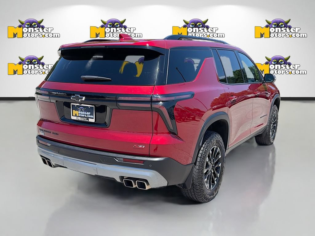 Used 2024 Chevrolet Traverse Z71 w/ LPO, Floor Liner Package AWD/4WD image 5