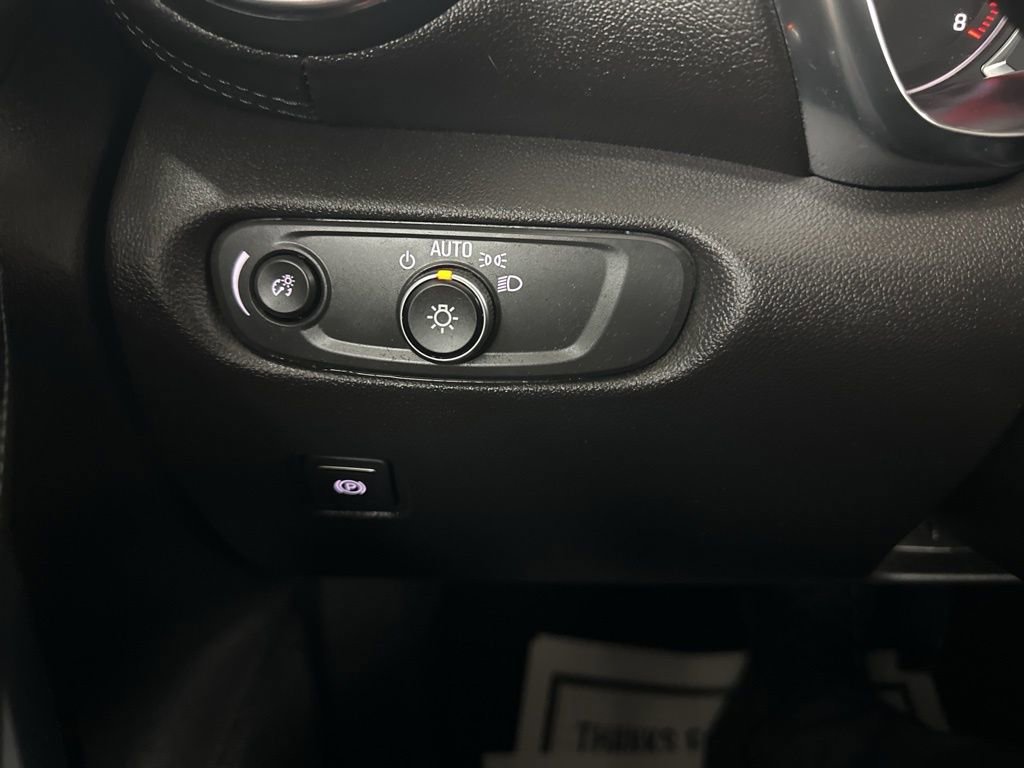 Used 2021 Chevrolet Blazer LT image 45