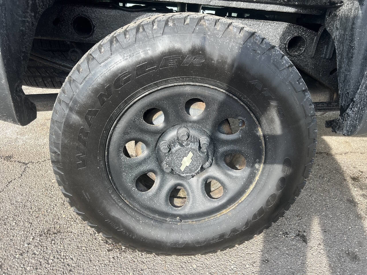 Used 2011 Chevrolet Silverado 1500 W/T AWD/4WD image 16