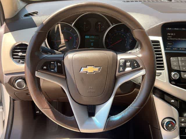 Used 2015 Chevrolet Cruze LT FWD image 17