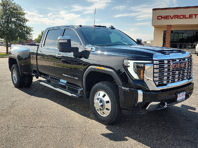 Certified 2024 GMC Sierra 3500 Denali w/ Denali Reserve Package AWD/4WD image 6