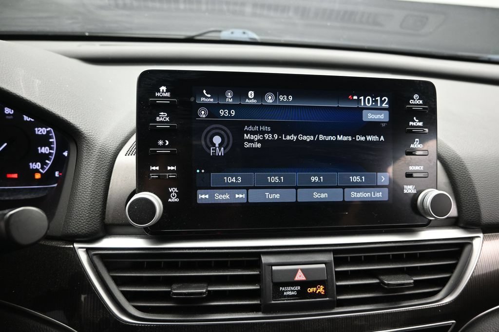 Used 2019 Honda Accord Sport image 13