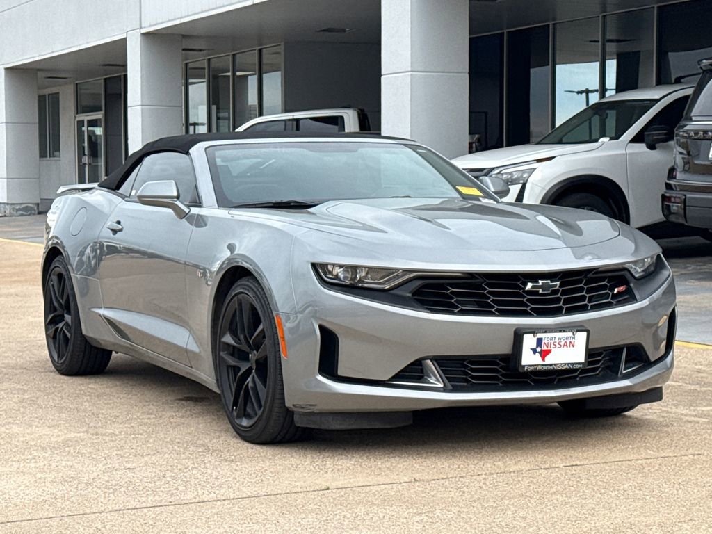 Used 2023 Chevrolet Camaro LT w/ RS Package image 2