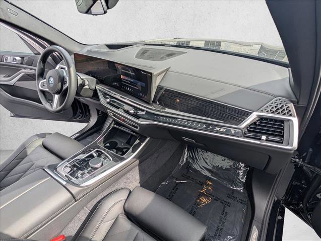Certified 2026 BMW X5 xDrive50e w/ M Sport Package AWD/4WD image 21