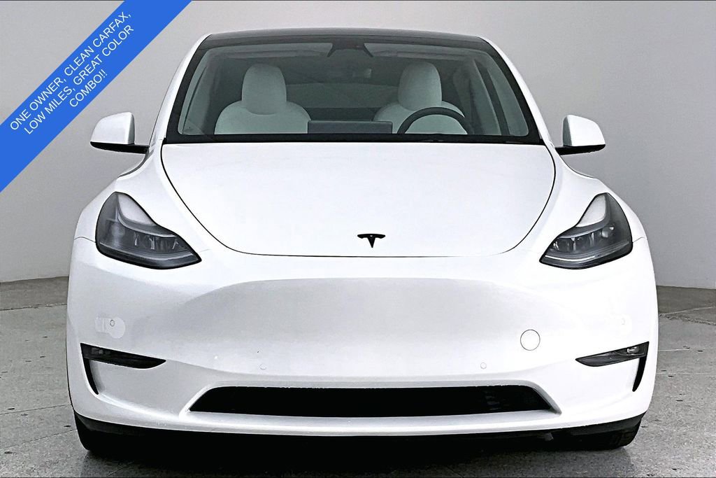 Used 2022 Tesla Model Y Performance AWD/4WD image 3