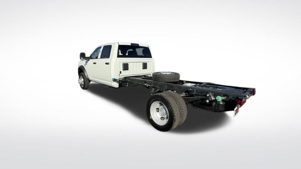 New 2026 RAM 5500 Tradesman w/ Chrome Appearance Group image 35