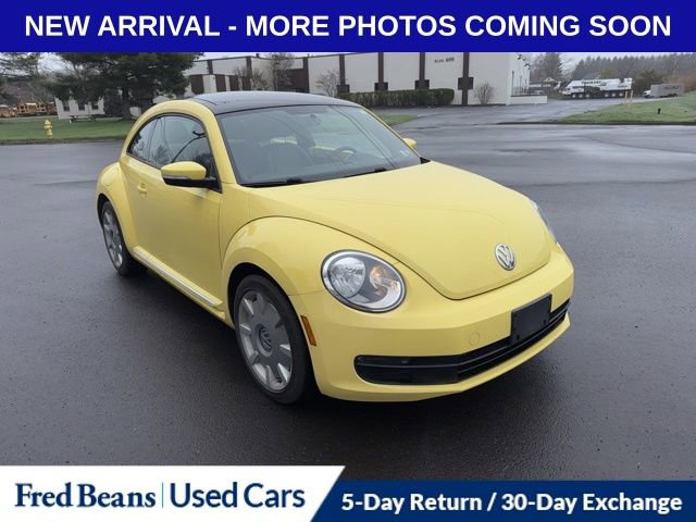 Used 2013 Volkswagen Beetle 2.5 image 1