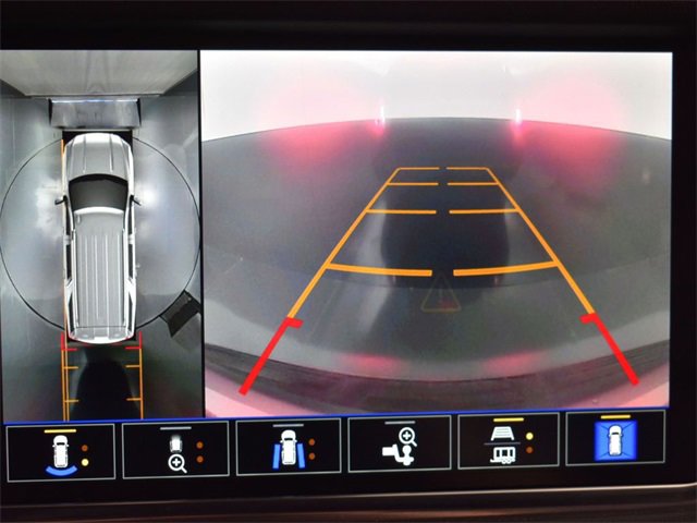 Used 2022 GMC Yukon XL Denali image 22