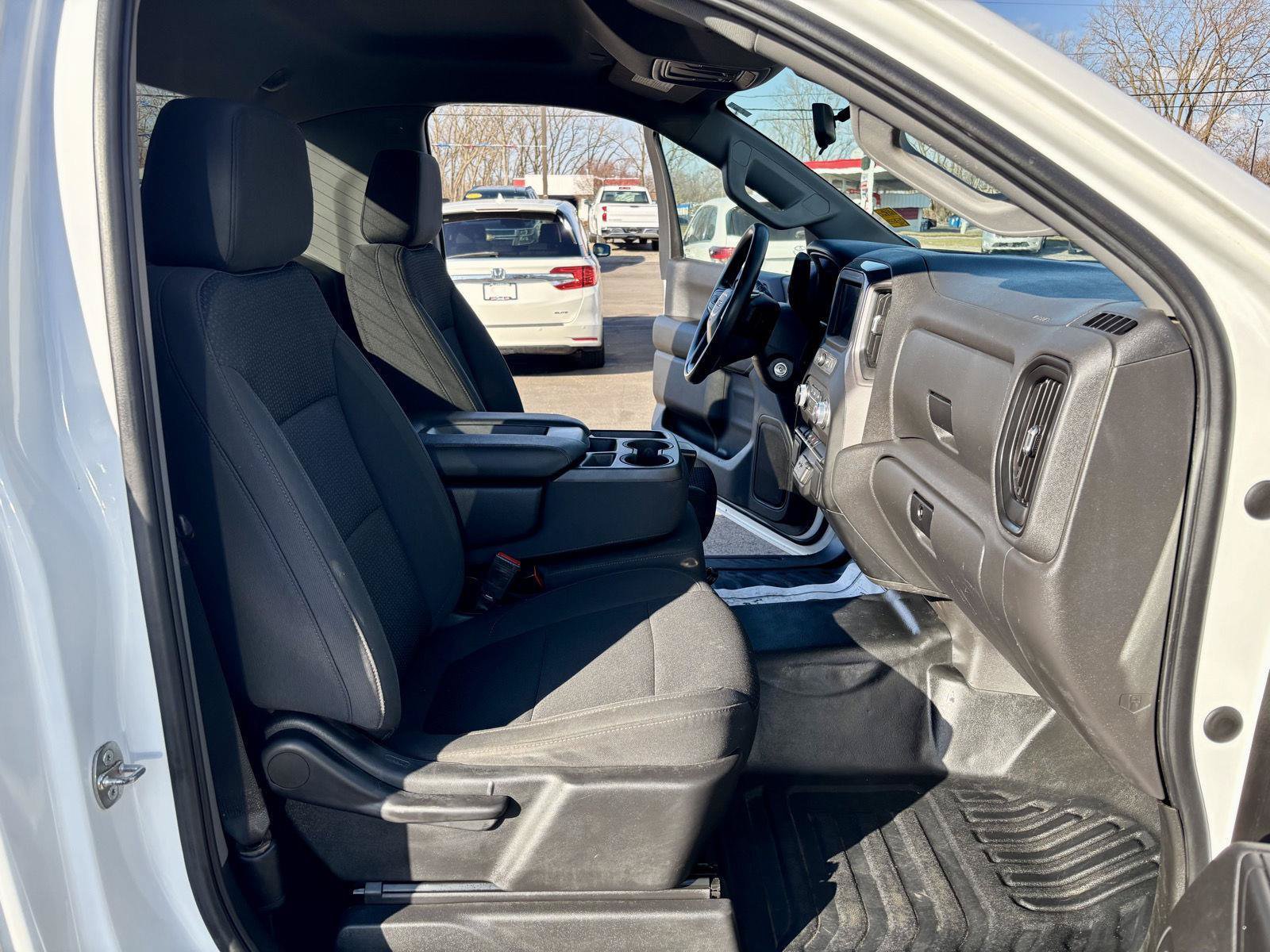 Used 2022 GMC Sierra 1500 Pro w/ Sierra Value Package AWD/4WD image 7