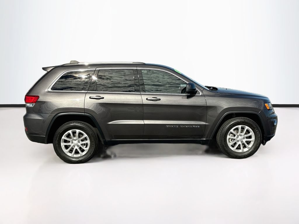 Used 2021 Jeep Grand Cherokee Laredo X RWD image 4