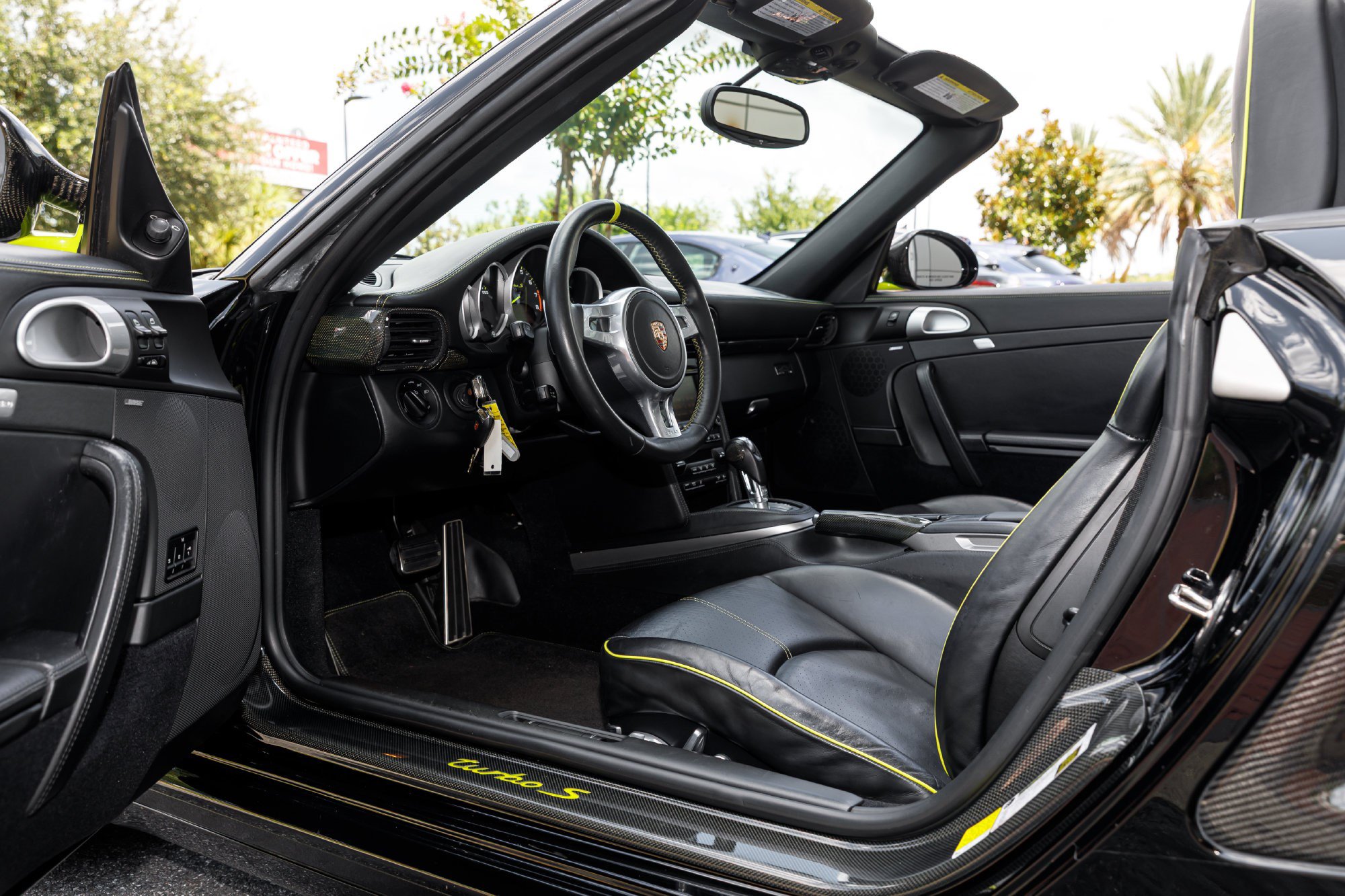 Used 2012 Porsche 911 Turbo S AWD/4WD image 23