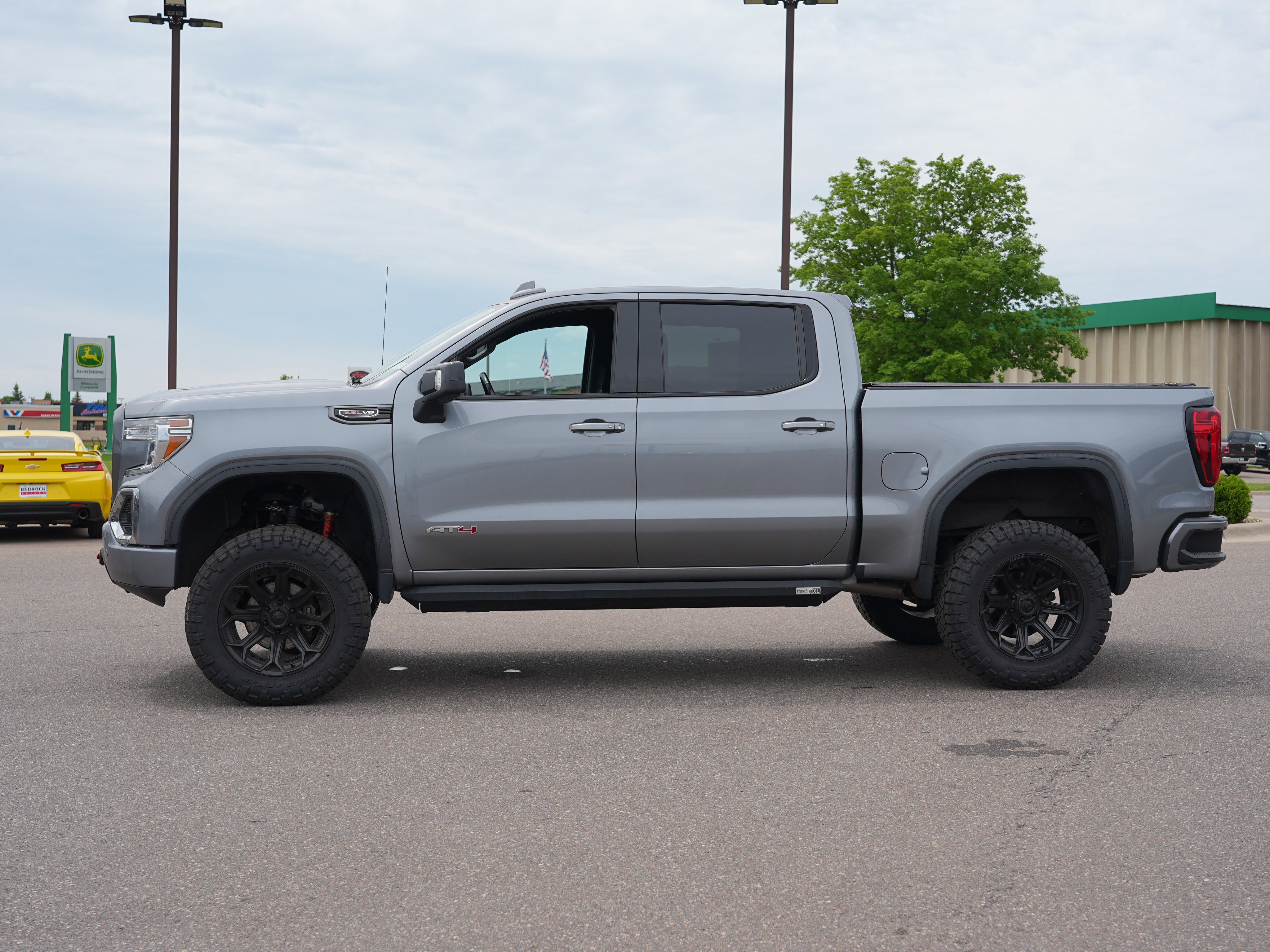 Used 2020 GMC Sierra 1500 AT4 w/ Off-Road Performance Package AWD/4WD image 6