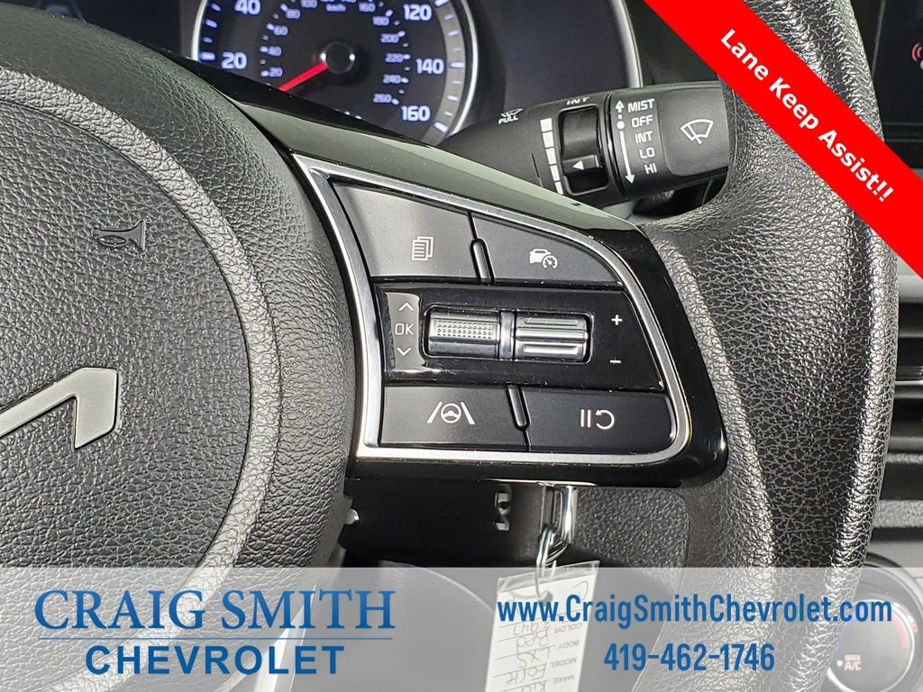 Used 2024 Kia Forte LXS image 6