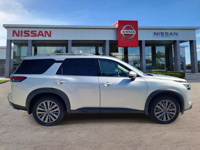 Certified 2023 Nissan Pathfinder SL w/ SL Premium Package image 3