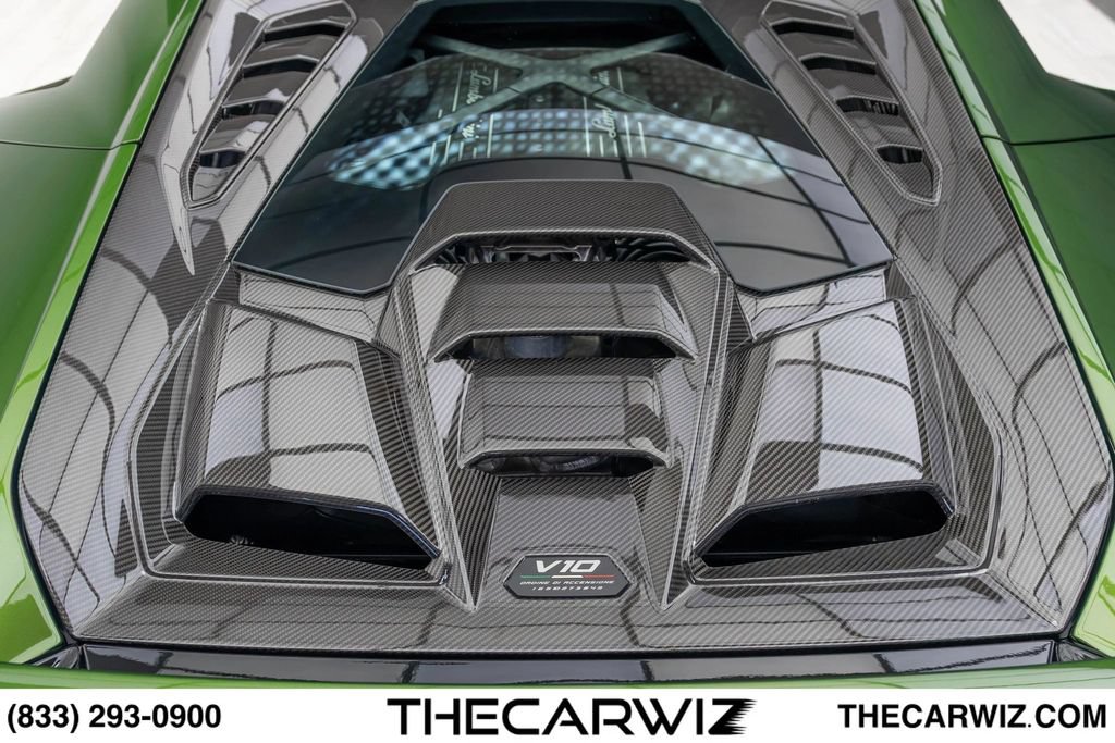Used 2024 Lamborghini Huracan Tecnica RWD image 31